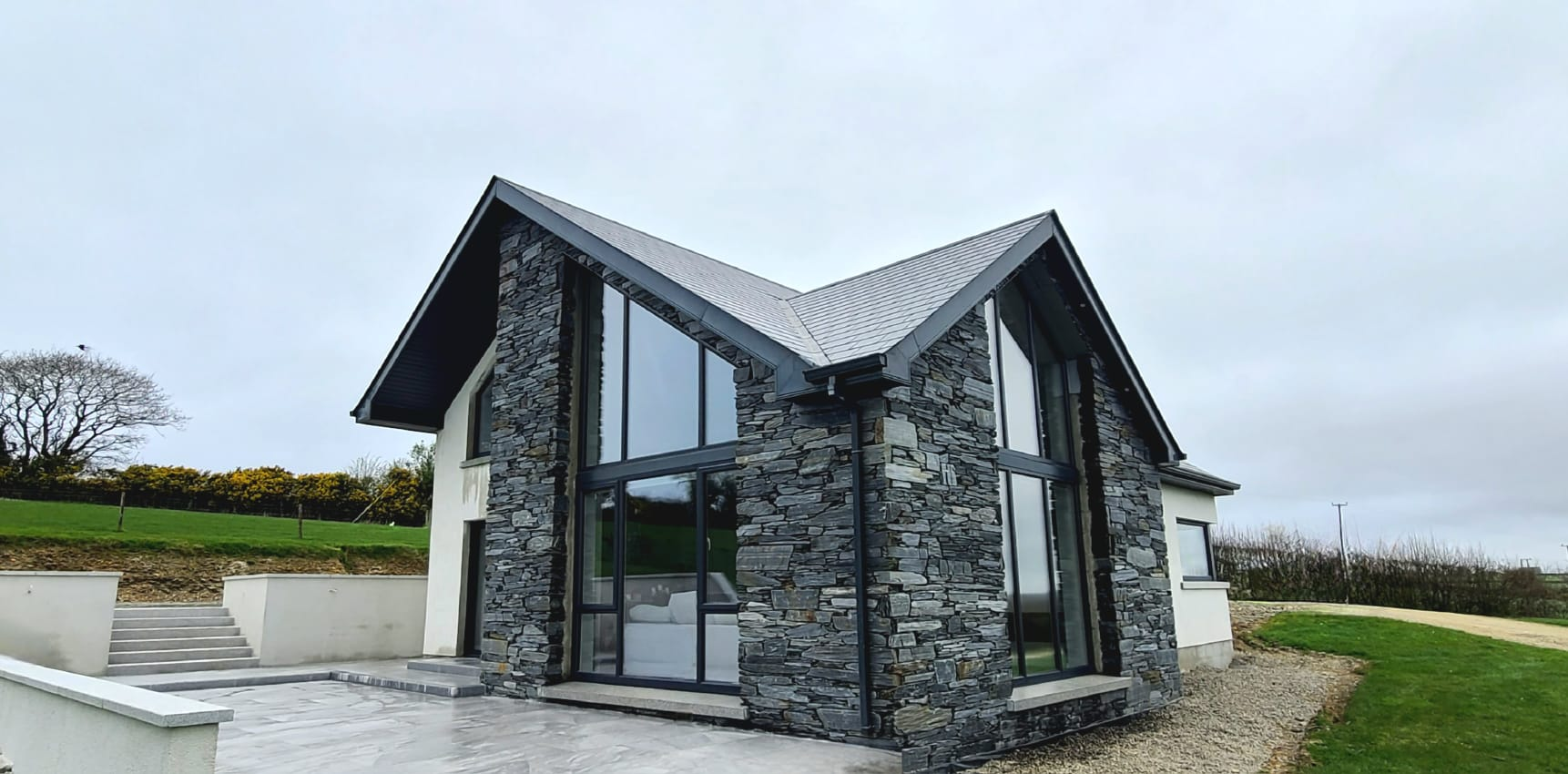 ÉireShine gallery highlight – Mt Modern